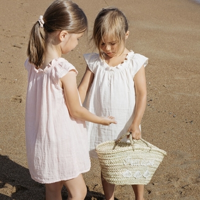 Robe de plage brodée écru